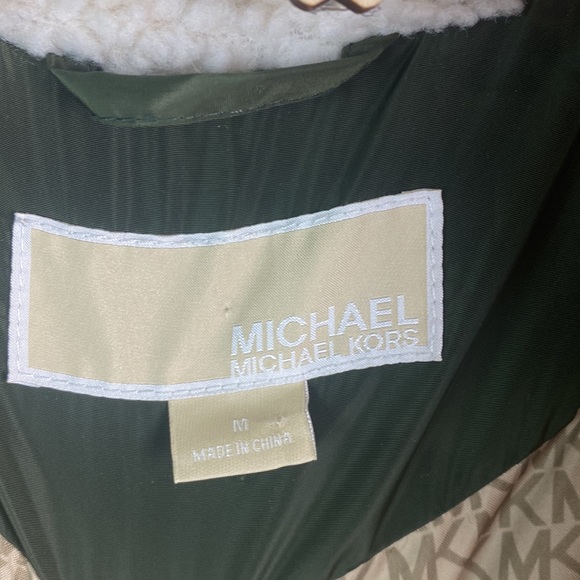 Michael Kors Quilted Jacket Faux Fur Sherpa Collar Olive Green Gold Lightweight - Picture 13 of 13